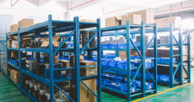 严格的成本管理